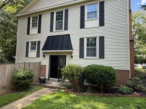 8086 Sleepy View Ln, Springfield, VA 22153