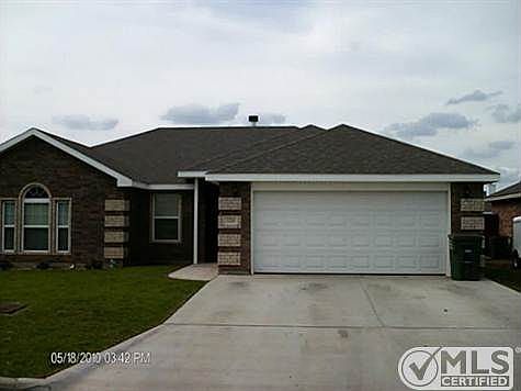 1st image of 326 Sugarberry Ave