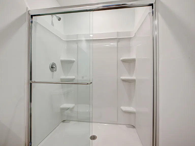 6100 Western Redbud Trl — Photo 33
