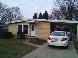 1021 Marcia St SW, Wyoming, MI 49509
