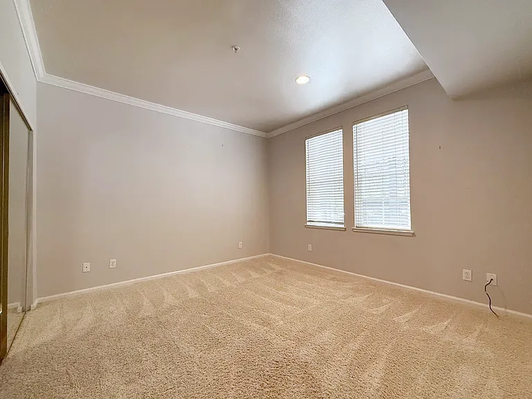 860 Meridian Bay Ln #137 — Photo 8