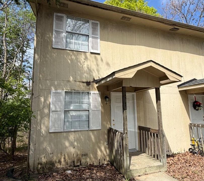 1st image of 1981 Ridgeview Dr NW