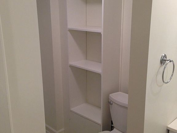 4th image of 50 Stately St #3