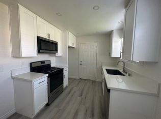 2250 Pamela Ln UNIT B, Costa Mesa, CA 92627