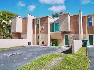 6733 SW 140th Ave, Miami, FL 33183