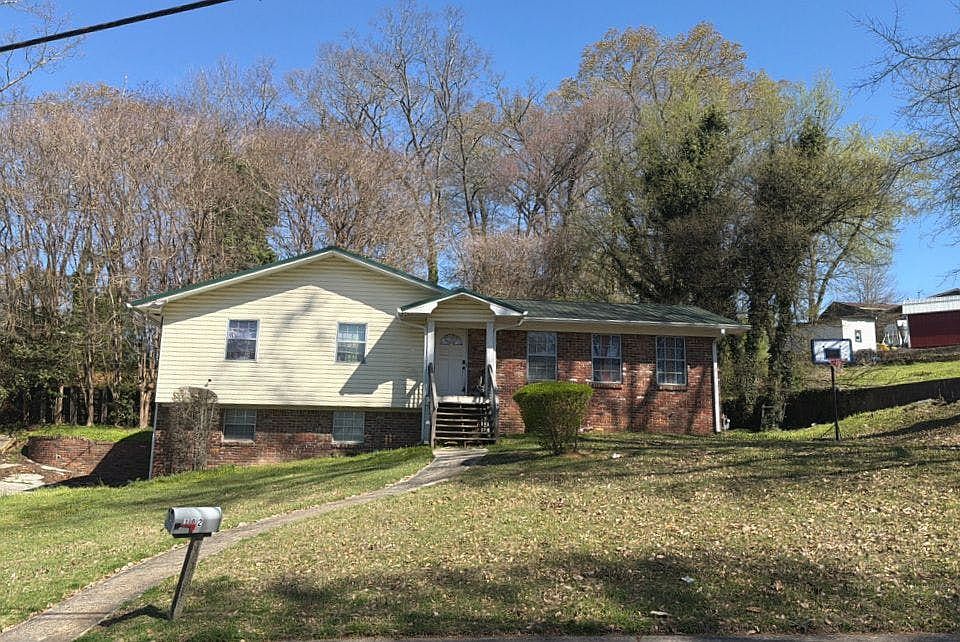 1st image of 102 Merrywood Cir