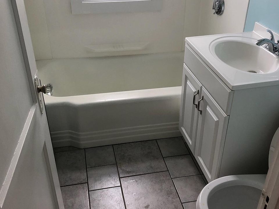 full bath