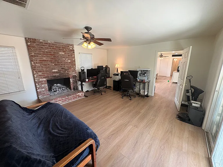 1035 S Woodland St — Photo 5
