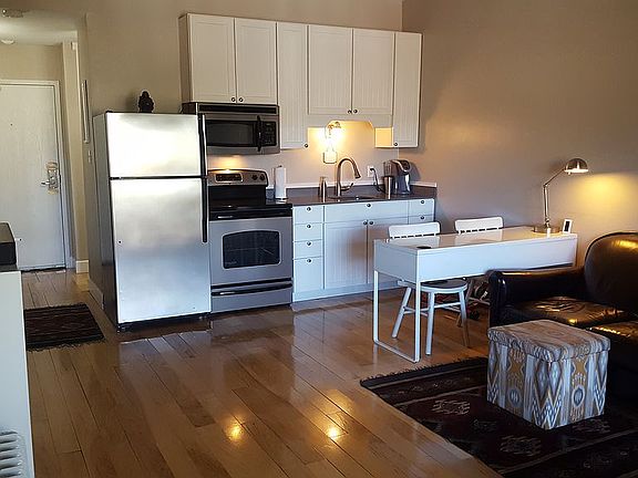 4th image of 2235 Sidewinder Dr #433