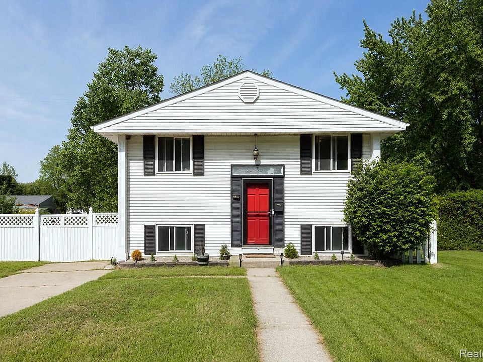 1st image of 1107 Odessa Dr