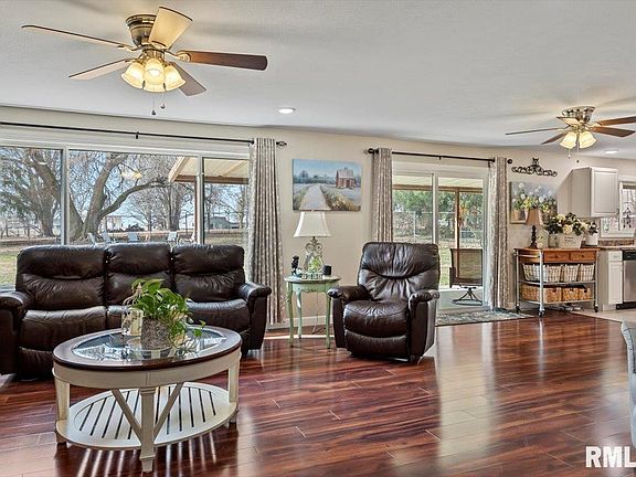 2nd image of 689 S Bradfordton Rd