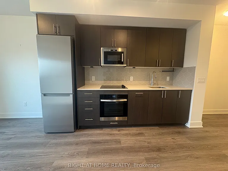2545 Simcoe St N #357 — Photo 7