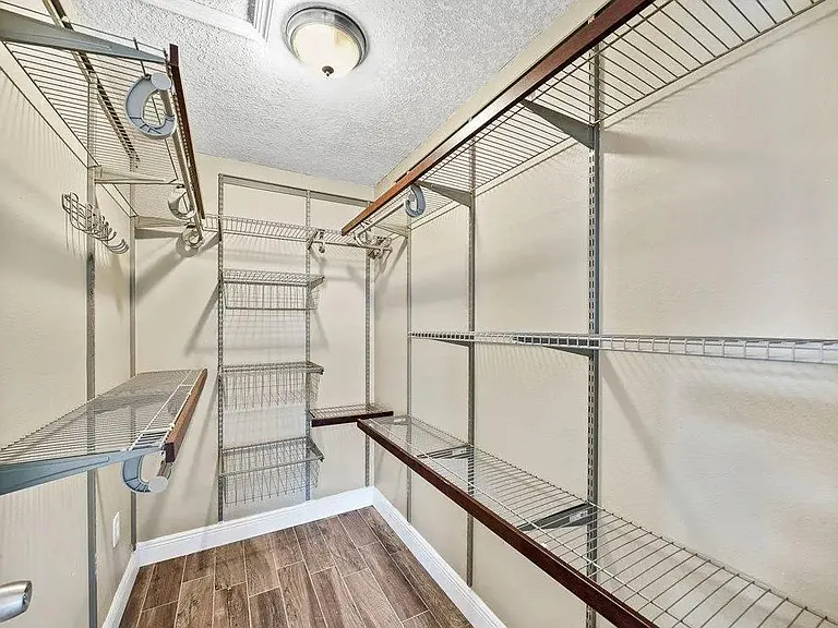 1485 Morgan Dr — Photo 17