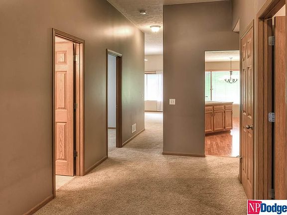 4th image of 2709 Lynnwood Dr