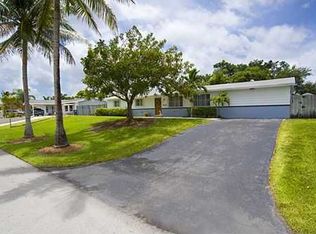 8720 SW 186th St, Cutler Bay, FL 33157