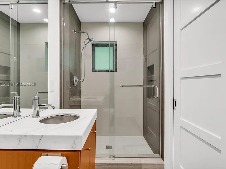 6840 Sunrise Pl — Photo 38