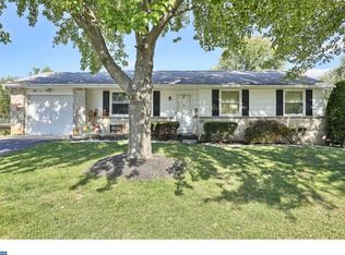 35 Mast Rd, Oley, PA 19547