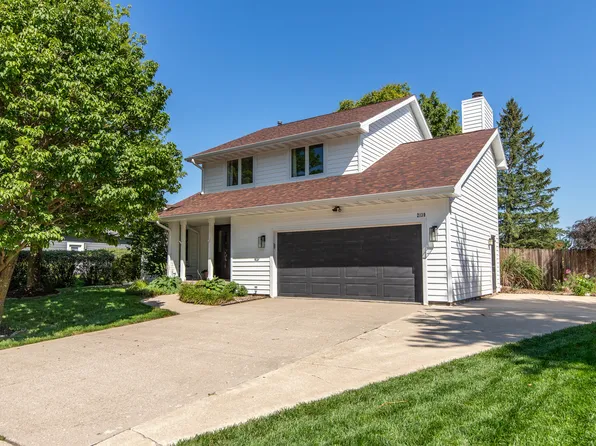2130 Prairie Vw E, Ames, IA 50010