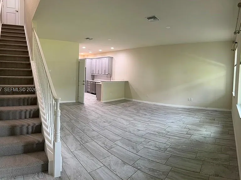 4022 Long Leaf Ln — Photo 2