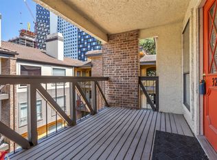 806 W 24th St APT 326, Austin, TX 78705