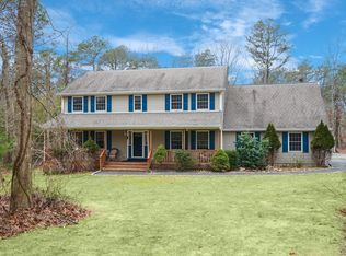 8 Doe Run, Manorville, NY 11949