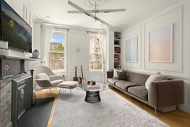140 West 10th Street