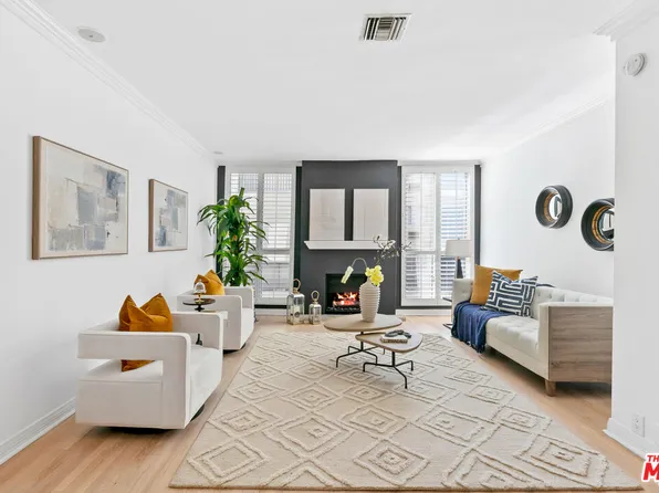 1209 N Kings Rd APT 4, West Hollywood, CA 90069