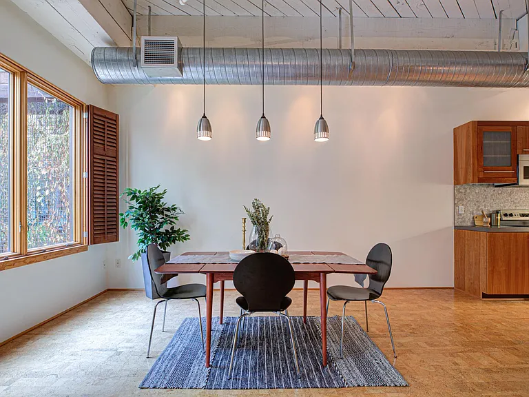 1420 NW Lovejoy St #332 — Photo 4