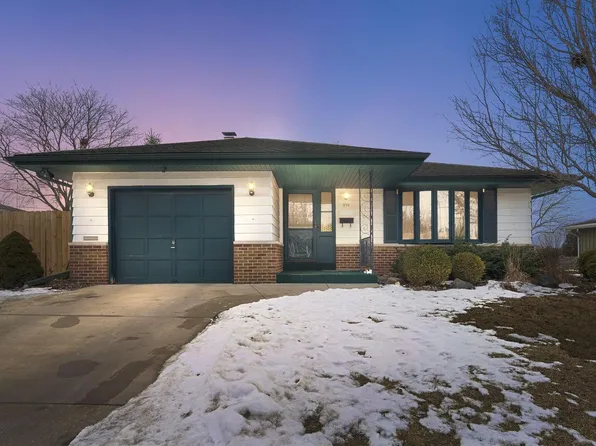 559 Orchard STREET, Burlington, WI 53105