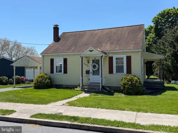 125 S Windsor Ave, Palmyra, PA 17078