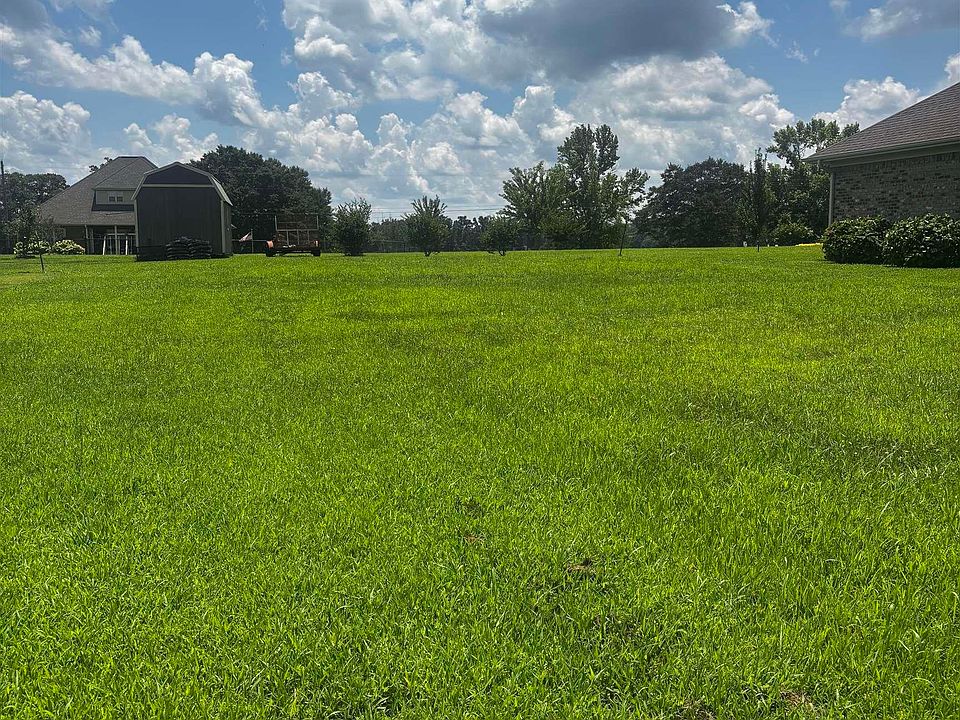1st image of LOT 13 Village Ln