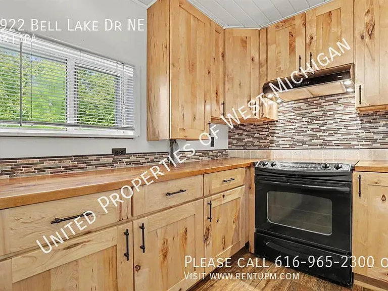 3922 Bell Lake Dr NE — Photo 5