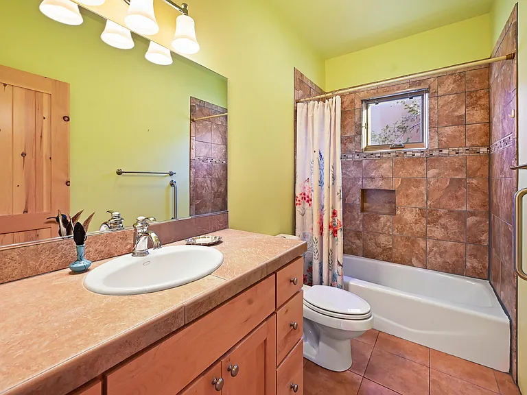 1040 Calle Palomita — Photo 8
