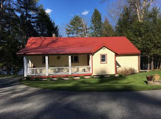 111 Sloans Cove Rd, Raymond, ME 04071