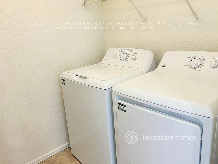 1102 E Dust Devil Dr — Photo 13