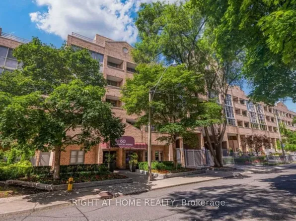 60 Homewood Ave #120, Toronto, ON M4Y 2X4