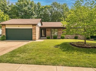 1676 San Simeon Way, Fenton, MO