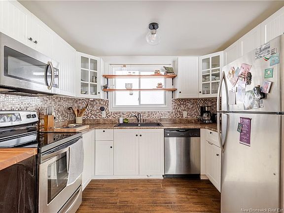 3rd image of 94 Wilsey Rd