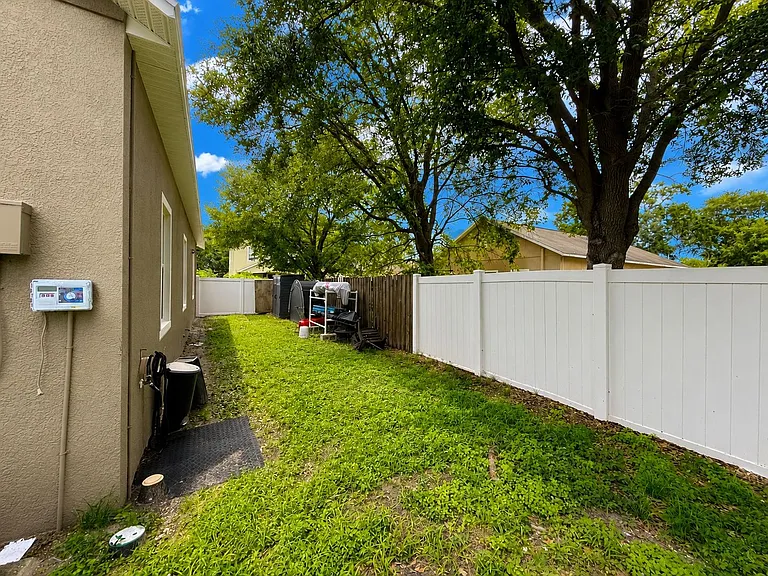 7605 N Dixon Ave — Photo 22