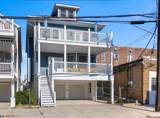 27 S Little Rock Ave, Ventnor, NJ 08406