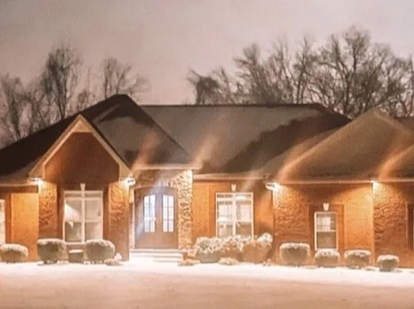 1970 Winsome Ln, Adams, TN 37010