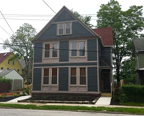2229 Meyer Ave #1 Photo 1