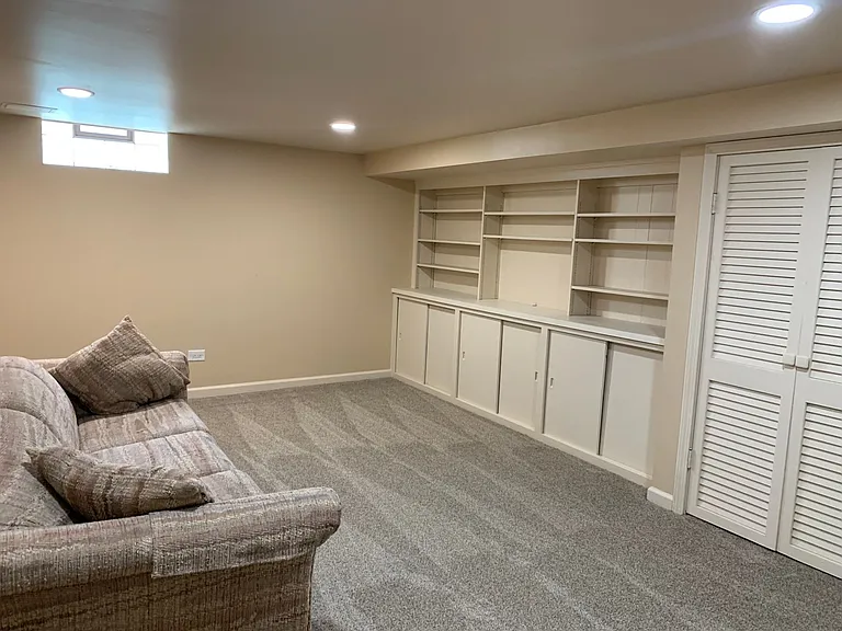 14865 Pershing Dr — Photo 19