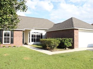 5268 Seneca Dr, Darrow, LA 70725