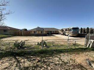 11922 Calcite Ave, Hesperia, CA 92345