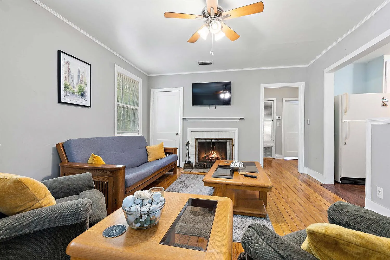 3 bed, 1290 sqft, $1,500 — Photo 4