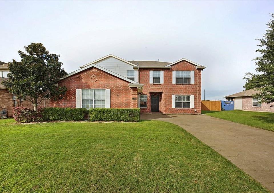 1st image of 4505 Lake Haven Dr