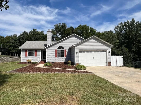 1344 Mistletoe Ridge Pl NW, Concord, NC 28027
