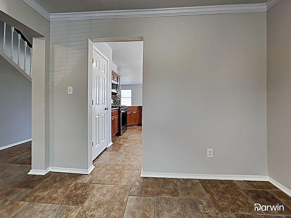 3rd image of 9218 Rosewell Ct