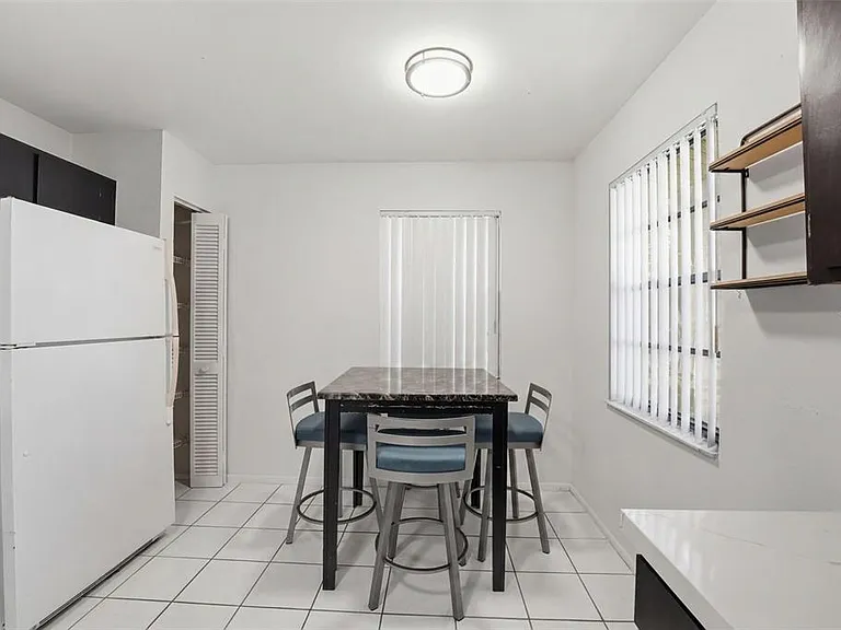 5080 Barrington Cir #3102 — Photo 7